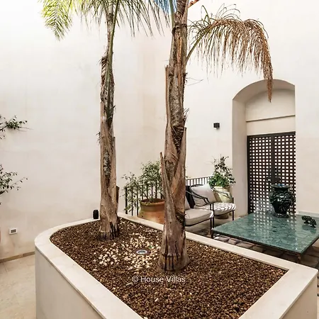 Casa Rhea